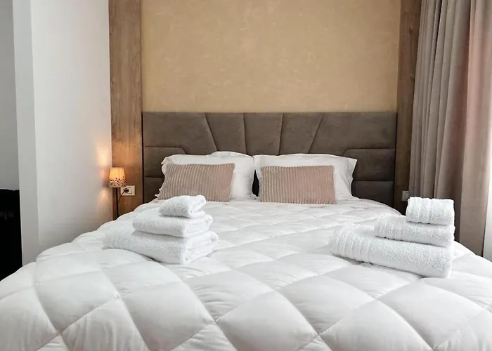 101 Block Apartmán Tirana